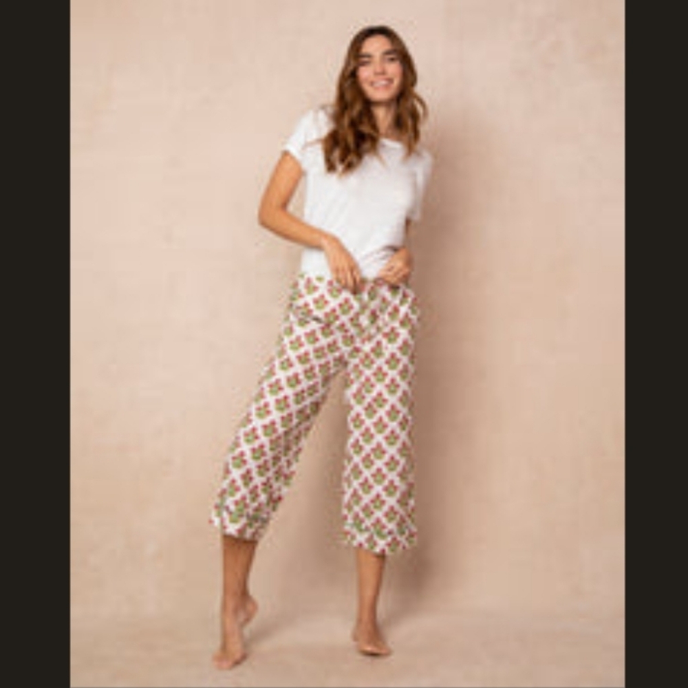 Printfresh Cropped Pajama Pants Pretty In Poinsettia - Size Small